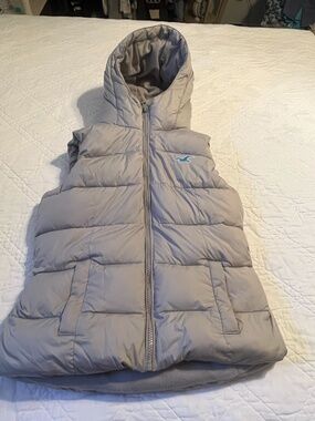 Hollister Hermosa Womens Small Puffer Vest Y2K Gray Quilted Winter Gorp Hooded